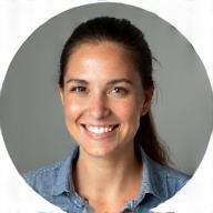 Portrait rond d'Amélie Roux, Analyste de données culinaires